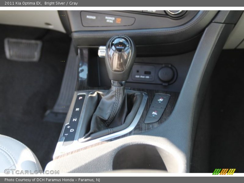 Bright Silver / Gray 2011 Kia Optima EX