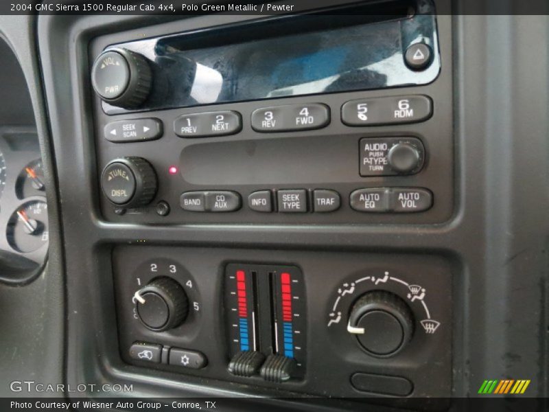 Controls of 2004 Sierra 1500 Regular Cab 4x4