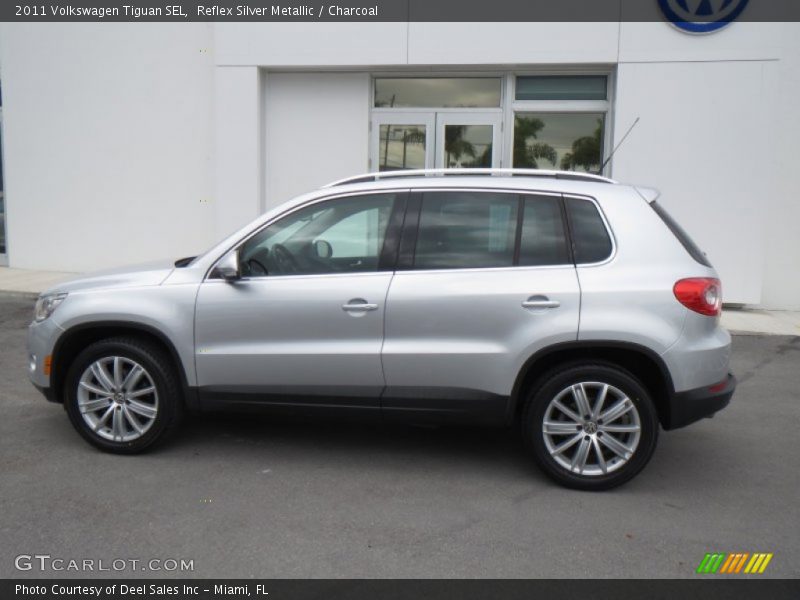 Reflex Silver Metallic / Charcoal 2011 Volkswagen Tiguan SEL