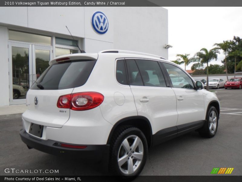 Candy White / Charcoal 2010 Volkswagen Tiguan Wolfsburg Edition