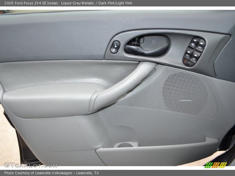 Door Panel of 2005 Focus ZX4 SE Sedan