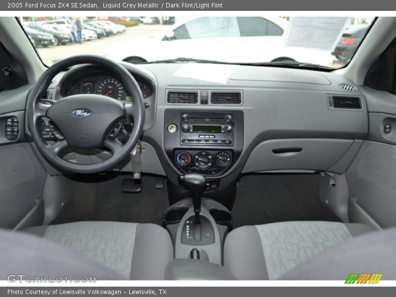 Dashboard of 2005 Focus ZX4 SE Sedan