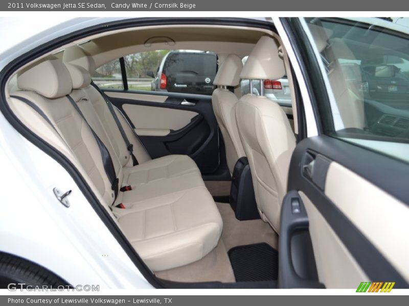 Candy White / Cornsilk Beige 2011 Volkswagen Jetta SE Sedan