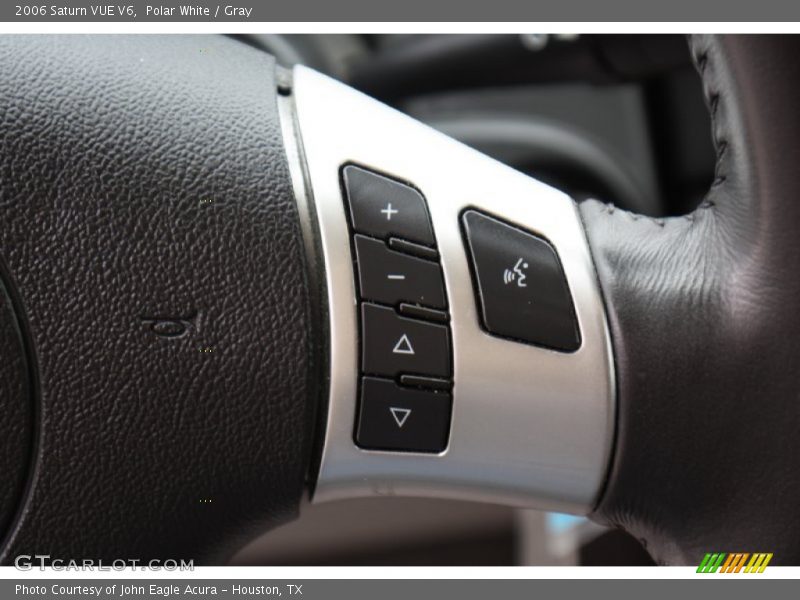 Polar White / Gray 2006 Saturn VUE V6