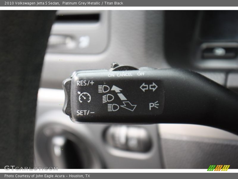 Platinum Grey Metallic / Titan Black 2010 Volkswagen Jetta S Sedan