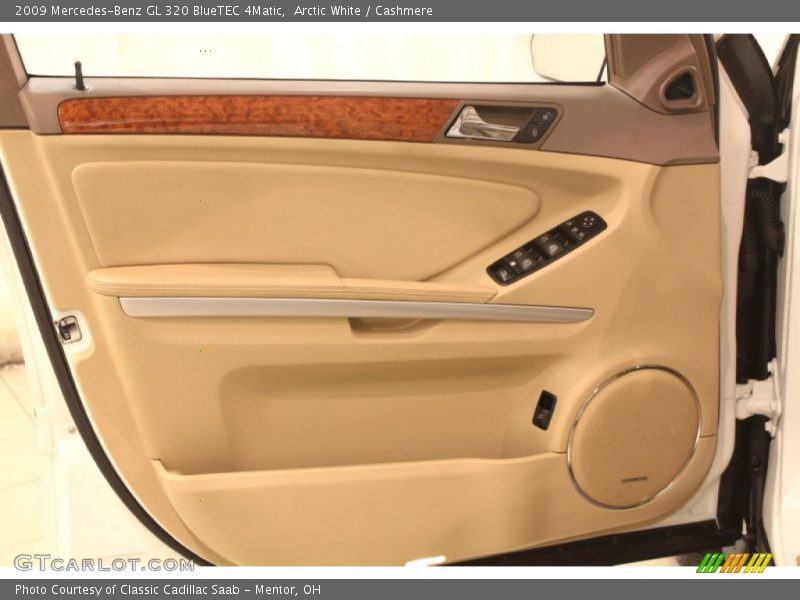 Arctic White / Cashmere 2009 Mercedes-Benz GL 320 BlueTEC 4Matic