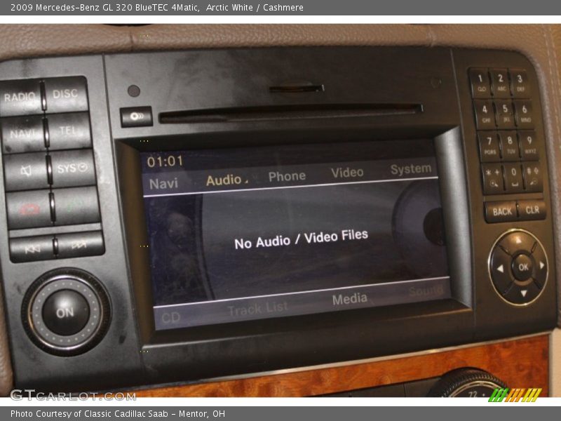 Arctic White / Cashmere 2009 Mercedes-Benz GL 320 BlueTEC 4Matic