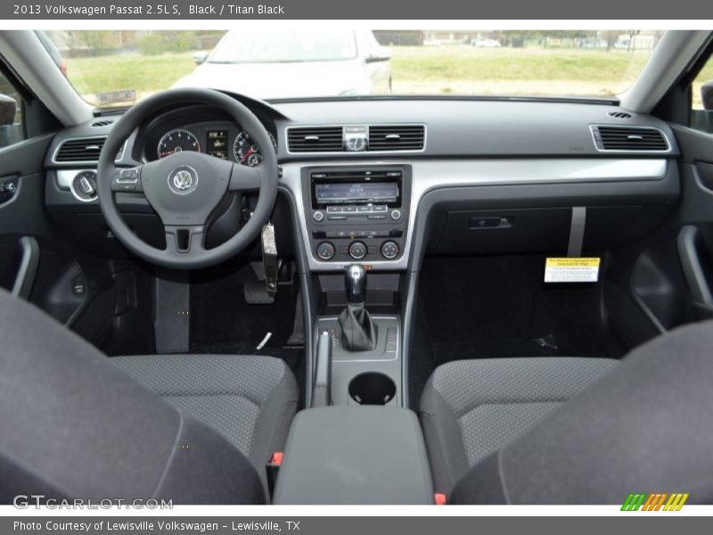 Black / Titan Black 2013 Volkswagen Passat 2.5L S