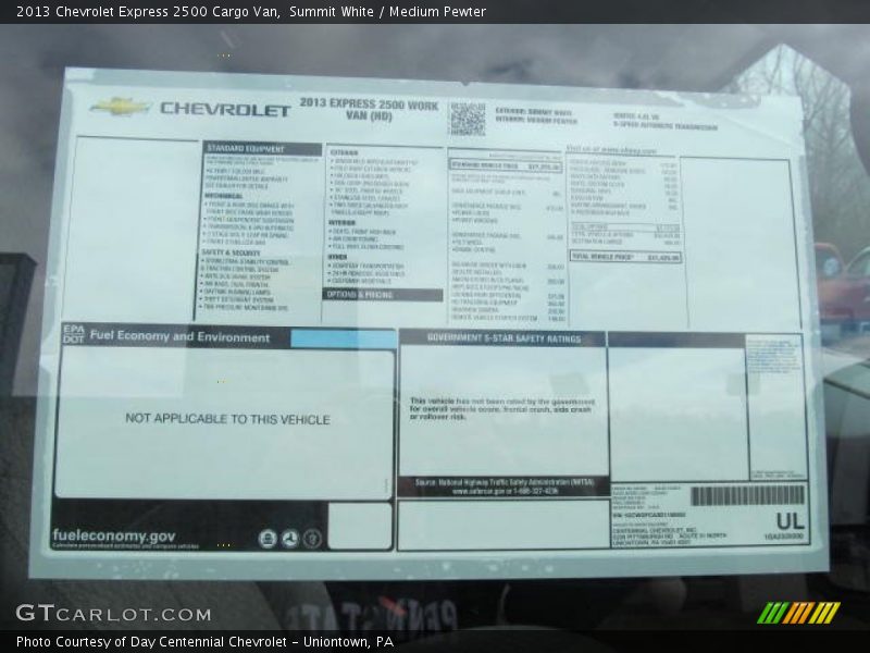 Summit White / Medium Pewter 2013 Chevrolet Express 2500 Cargo Van