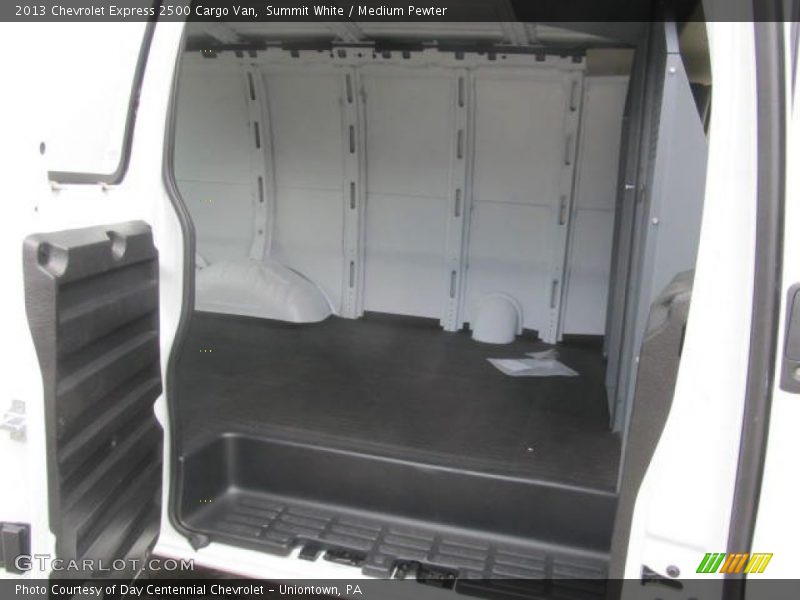 Summit White / Medium Pewter 2013 Chevrolet Express 2500 Cargo Van