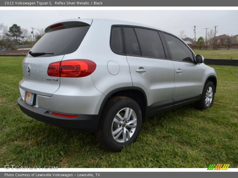 Reflex Silver Metallic / Black 2013 Volkswagen Tiguan S