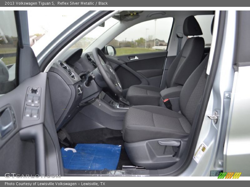 Reflex Silver Metallic / Black 2013 Volkswagen Tiguan S