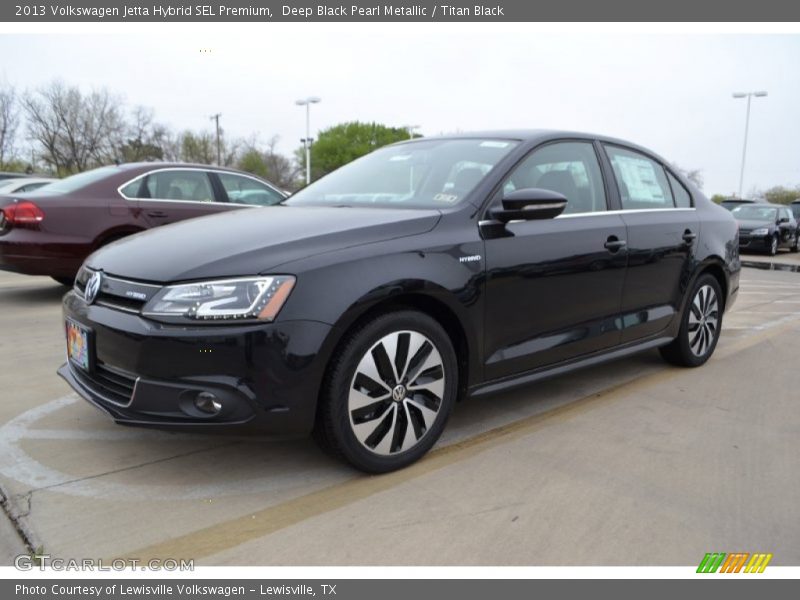 Deep Black Pearl Metallic / Titan Black 2013 Volkswagen Jetta Hybrid SEL Premium