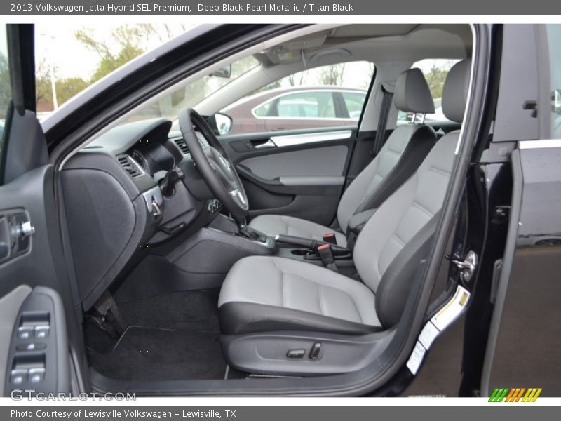 Deep Black Pearl Metallic / Titan Black 2013 Volkswagen Jetta Hybrid SEL Premium