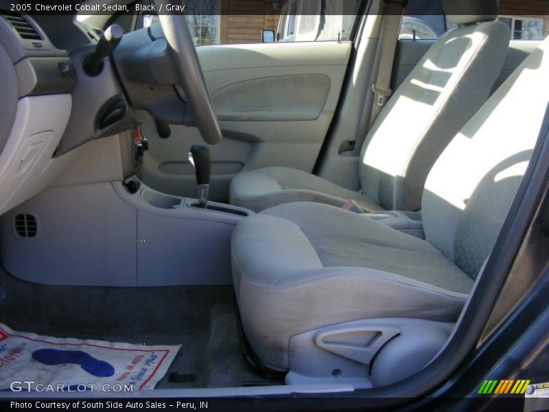 Black / Gray 2005 Chevrolet Cobalt Sedan