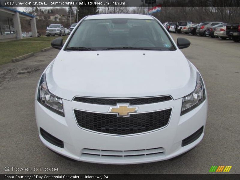Summit White / Jet Black/Medium Titanium 2013 Chevrolet Cruze LS