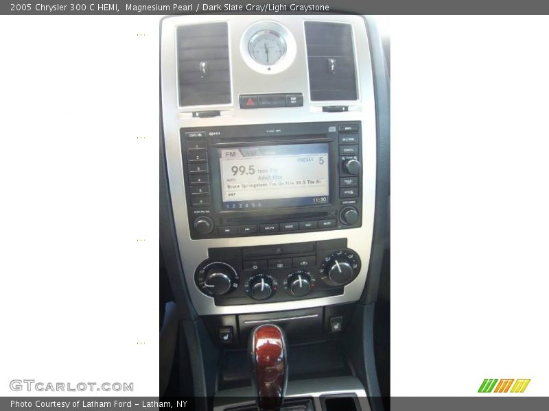 Magnesium Pearl / Dark Slate Gray/Light Graystone 2005 Chrysler 300 C HEMI