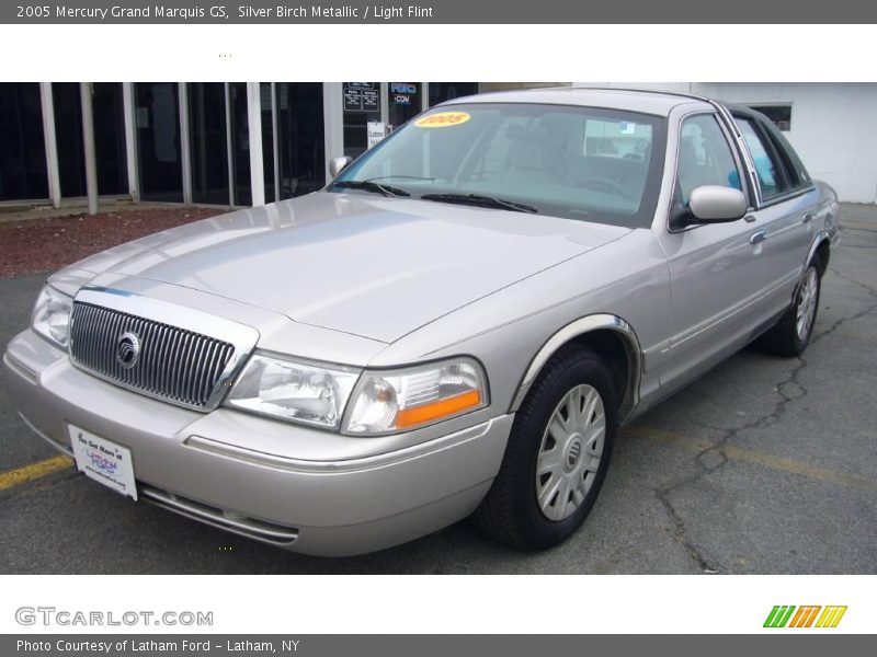 Silver Birch Metallic / Light Flint 2005 Mercury Grand Marquis GS