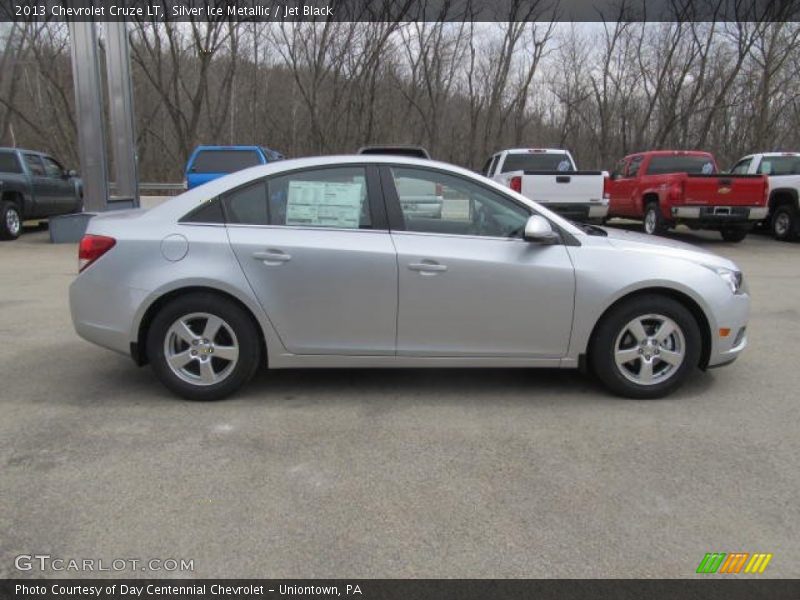 Silver Ice Metallic / Jet Black 2013 Chevrolet Cruze LT