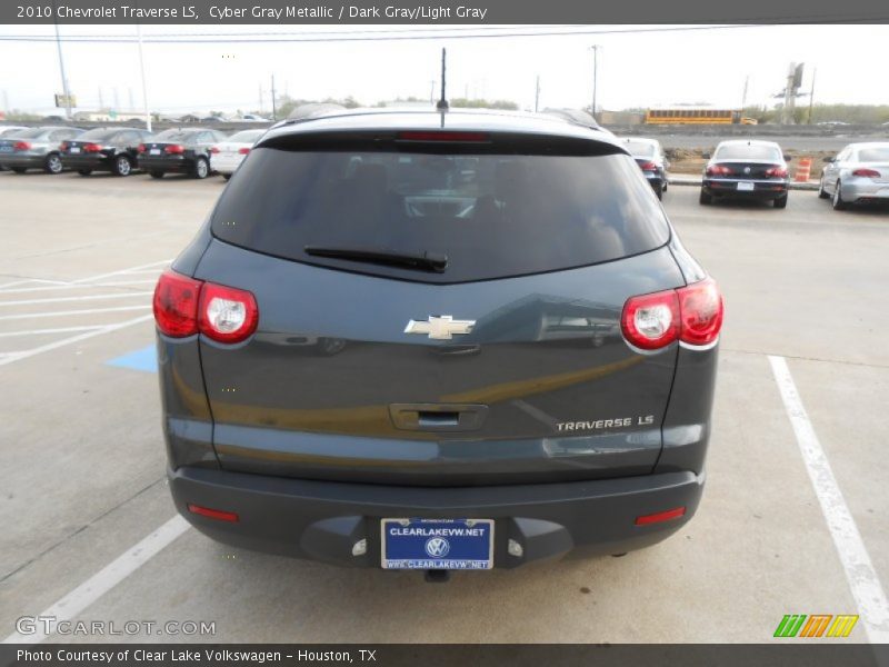 Cyber Gray Metallic / Dark Gray/Light Gray 2010 Chevrolet Traverse LS