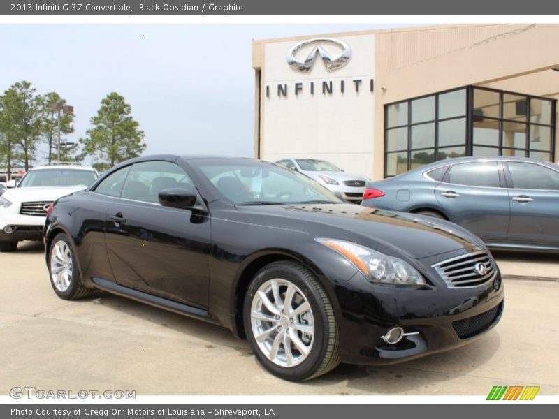 Front 3/4 View of 2013 G 37 Convertible
