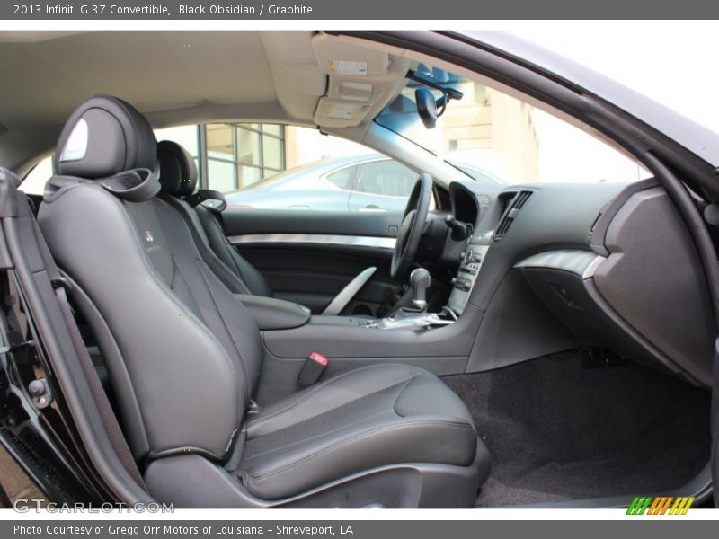 Front Seat of 2013 G 37 Convertible
