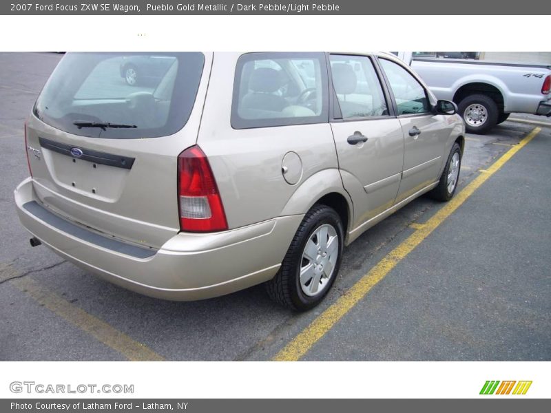 Pueblo Gold Metallic / Dark Pebble/Light Pebble 2007 Ford Focus ZXW SE Wagon