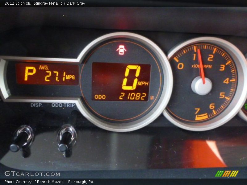 Stingray Metallic / Dark Gray 2012 Scion xB