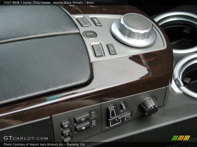 Controls of 2007 7 Series 750Li Sedan