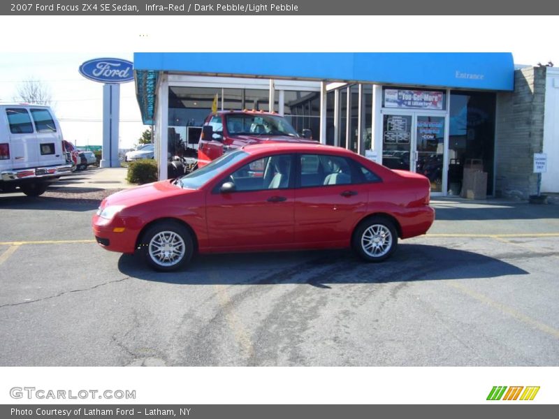 Infra-Red / Dark Pebble/Light Pebble 2007 Ford Focus ZX4 SE Sedan