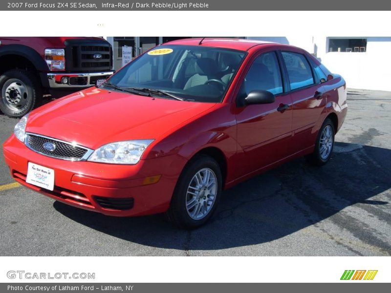 Infra-Red / Dark Pebble/Light Pebble 2007 Ford Focus ZX4 SE Sedan