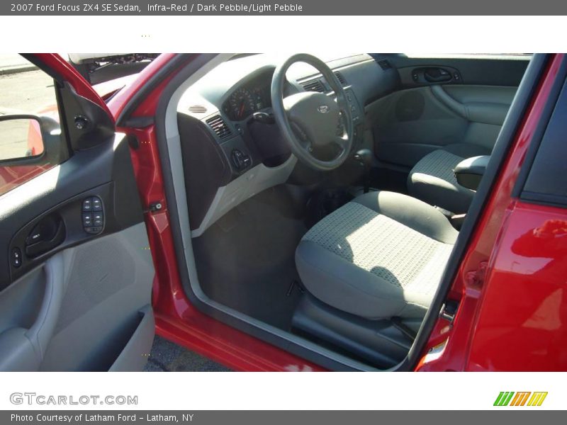 Infra-Red / Dark Pebble/Light Pebble 2007 Ford Focus ZX4 SE Sedan