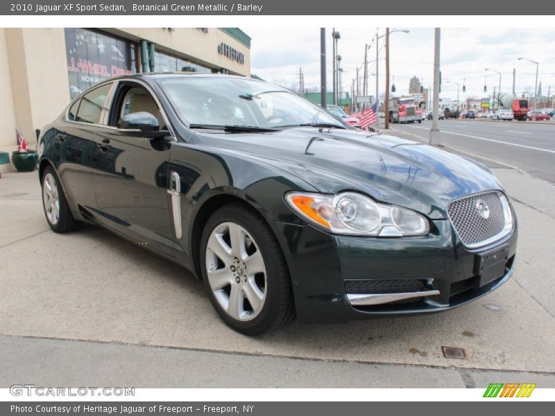 Front 3/4 View of 2010 XF Sport Sedan