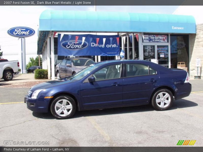 Dark Blue Pearl Metallic / Light Stone 2007 Ford Fusion SE