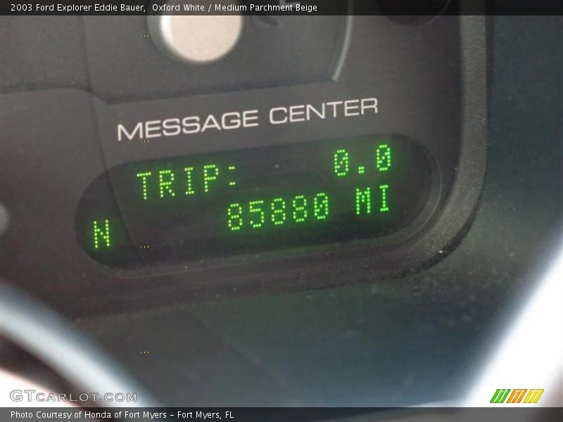 Oxford White / Medium Parchment Beige 2003 Ford Explorer Eddie Bauer