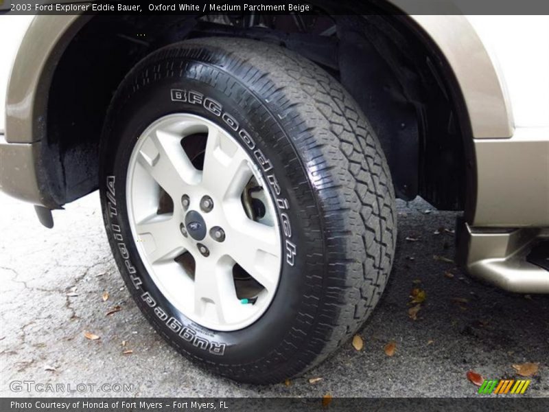 Oxford White / Medium Parchment Beige 2003 Ford Explorer Eddie Bauer