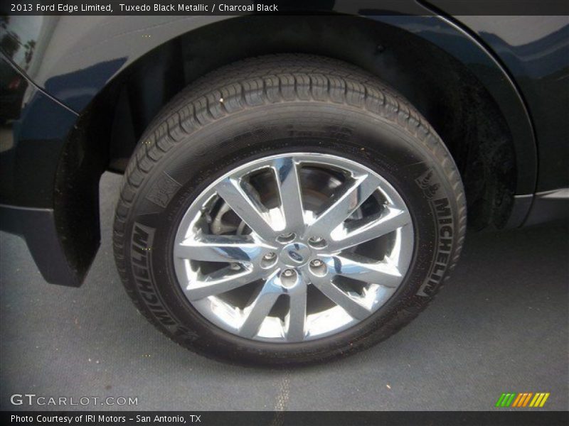Tuxedo Black Metallic / Charcoal Black 2013 Ford Edge Limited