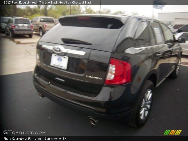 Tuxedo Black Metallic / Charcoal Black 2013 Ford Edge Limited