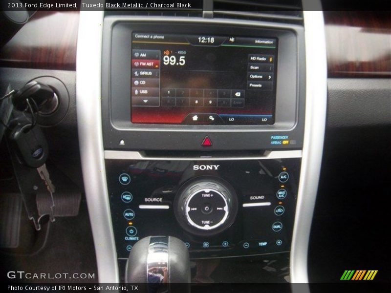 Tuxedo Black Metallic / Charcoal Black 2013 Ford Edge Limited