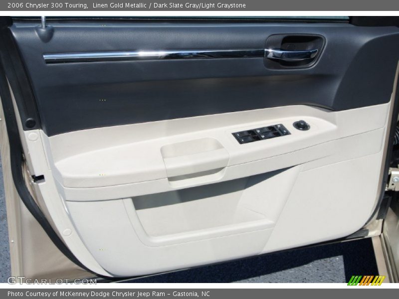 Linen Gold Metallic / Dark Slate Gray/Light Graystone 2006 Chrysler 300 Touring