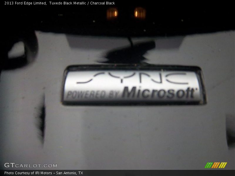 Tuxedo Black Metallic / Charcoal Black 2013 Ford Edge Limited