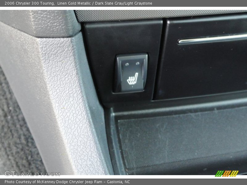 Linen Gold Metallic / Dark Slate Gray/Light Graystone 2006 Chrysler 300 Touring