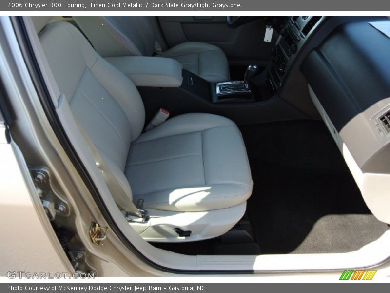 Linen Gold Metallic / Dark Slate Gray/Light Graystone 2006 Chrysler 300 Touring