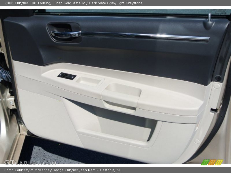 Linen Gold Metallic / Dark Slate Gray/Light Graystone 2006 Chrysler 300 Touring