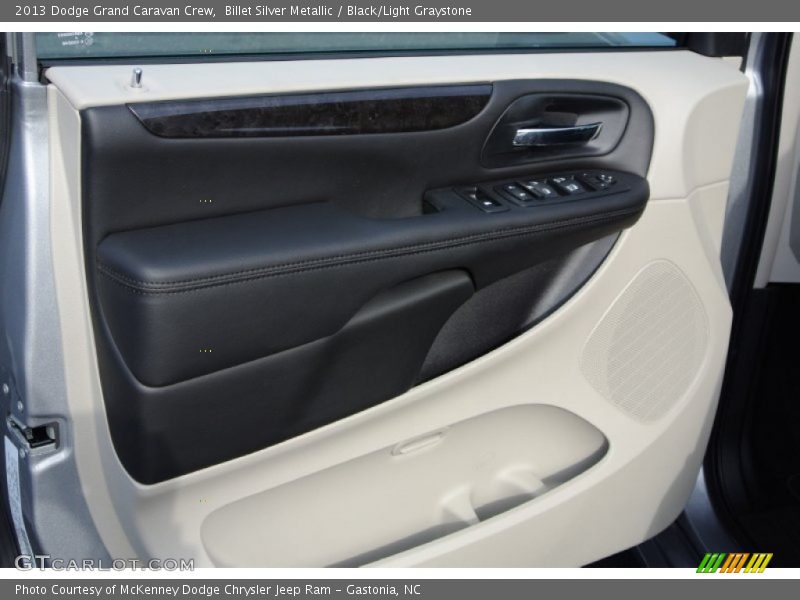 Billet Silver Metallic / Black/Light Graystone 2013 Dodge Grand Caravan Crew