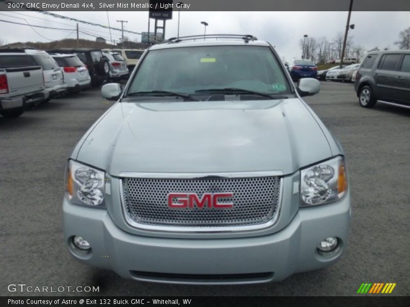 Silver Mist Metallic / Light Gray 2007 GMC Envoy Denali 4x4