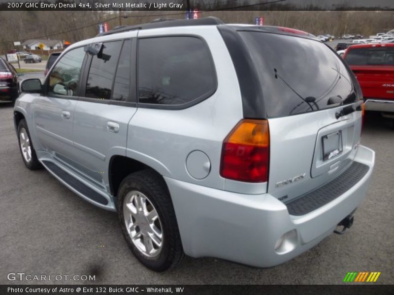Silver Mist Metallic / Light Gray 2007 GMC Envoy Denali 4x4
