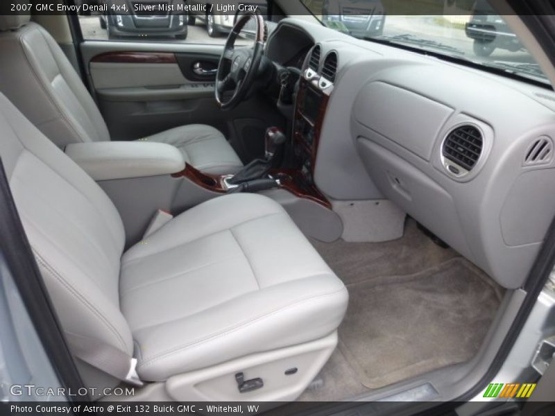  2007 Envoy Denali 4x4 Light Gray Interior