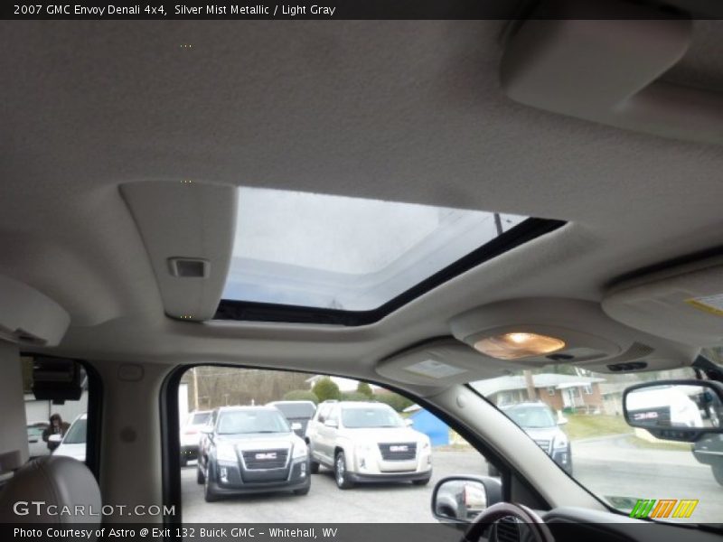 Silver Mist Metallic / Light Gray 2007 GMC Envoy Denali 4x4
