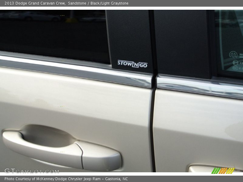 Sandstone / Black/Light Graystone 2013 Dodge Grand Caravan Crew